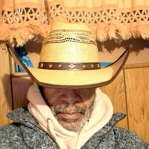 Dale Earhardt #3 Jacket heavy lather and or cowboy hat size M great condition